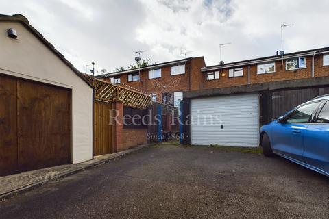 25 Bell Close, Greenhithe, DA9 9BP