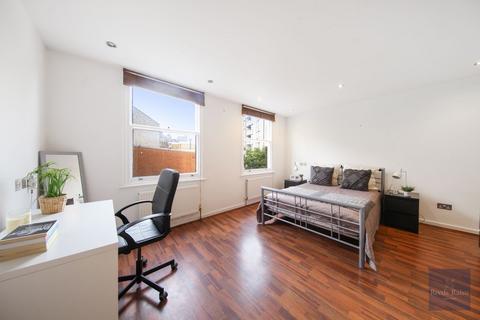 2 bedroom apartment to rent, Boundary Lane, London SE17