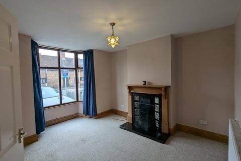 2 bedroom semi-detached house to rent, Clinton Lane, Warwickshire CV8