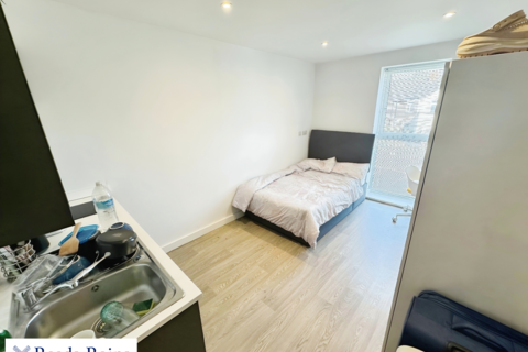 1 bedroom apartment for sale, London Road, Stoke-on-Trent ST5