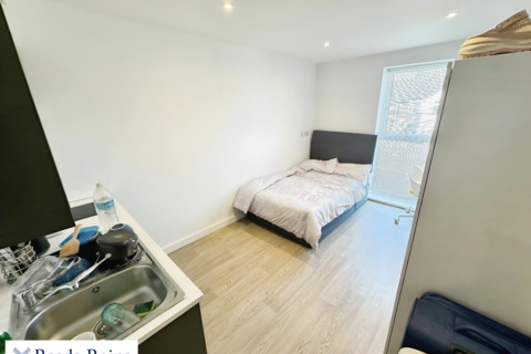 undefined, London Road, Stoke-on-Trent ST5