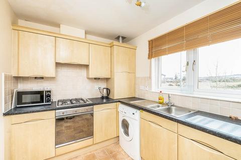 2 bedroom flat to rent, Culduthel Mains Court, Inverness IV2