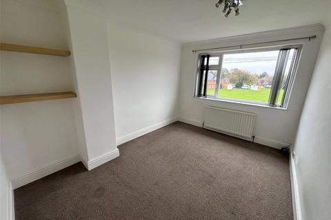 3 bedroom semi-detached house to rent, Kelmscott Crescent, Leeds LS15