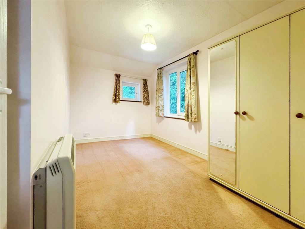 Fermor Road, East Sussex TN6 2 bed detached house - £300,000