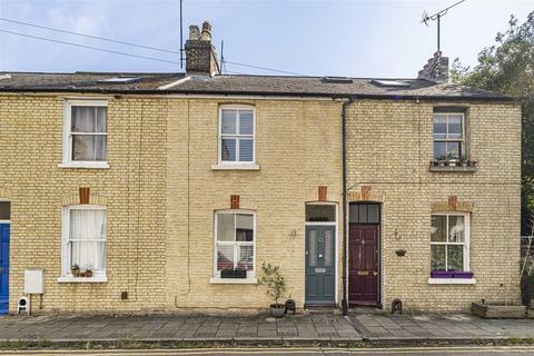 3 bedroom terraced house for sale, Perowne Street, Cambridge CB1