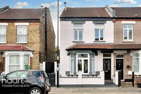 3 bedroom semi-detached house for sale, Rosebery Avenue, Thornton Heath