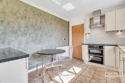 Chiltern Bungalow Bakestraw Gate, Moulton, Spalding, PE12 6QQ