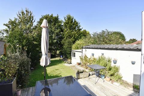 52 Ridgeway Crescent, Orpington, BR6 9QP