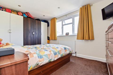 52 Ridgeway Crescent, Orpington, BR6 9QP