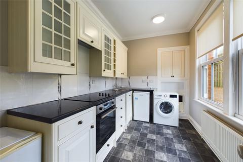 1 bedroom maisonette for sale, Upper Broadmoor Road, Crowthorne, Berkshire, RG45