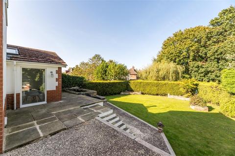 33 Maylea Drive, Otley, LS21 3ND