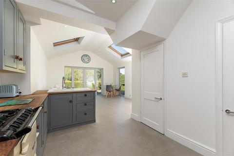 33 Maylea Drive, Otley, LS21 3ND