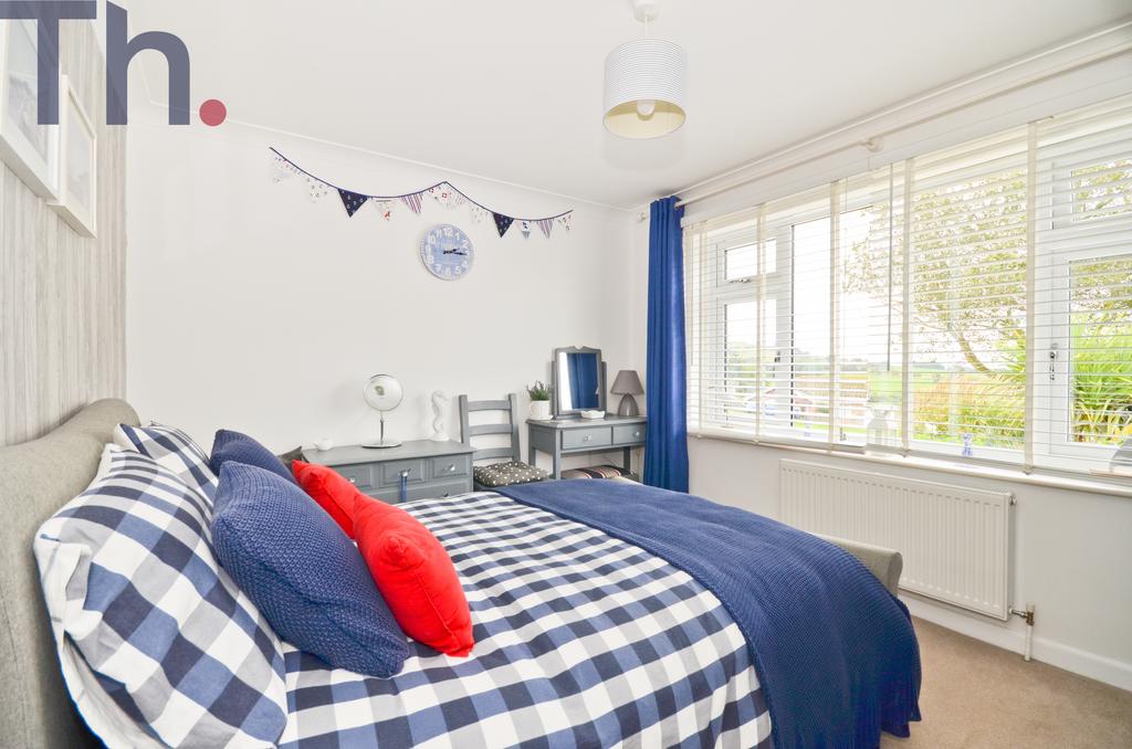 Bedroom 2.JPG