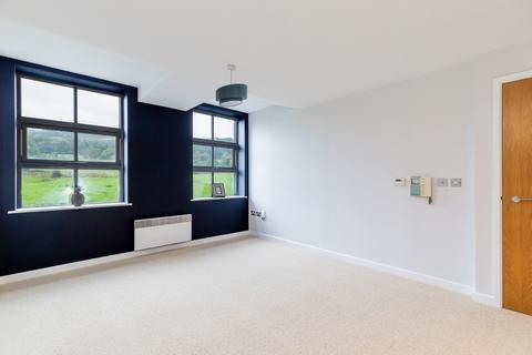 2 bedroom apartment for sale, Wood Street, Crossflatts, Bingley, West Yorkshire, BD16