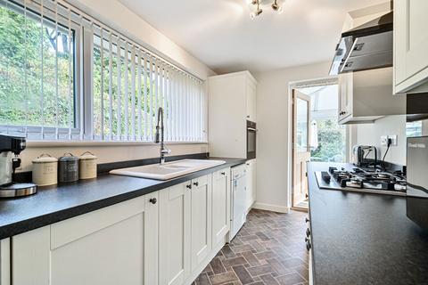 131 Broadmead, Callington, PL17 7DE