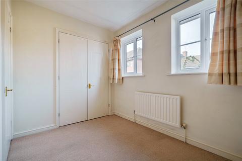 2 bedroom semi-detached house to rent, Carey Road, Berkshire RG40