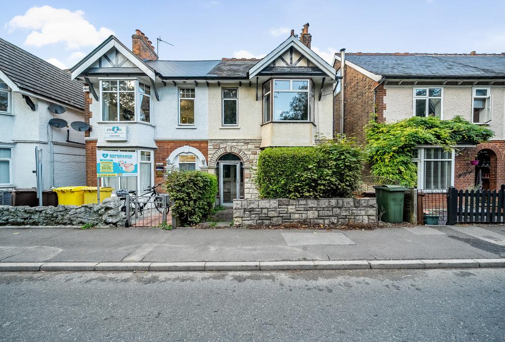 Langton Road, Tunbridge Wells TN3 4 bed semidetached house for sale