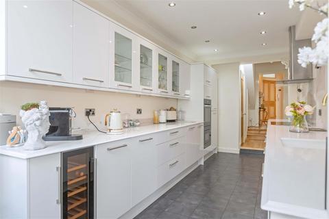 undefined, Heene Terrace, Worthing