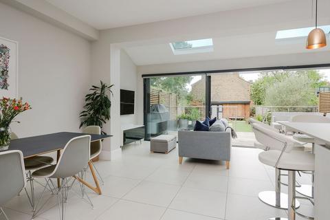 79 Durham Road, London, SW20 0DE