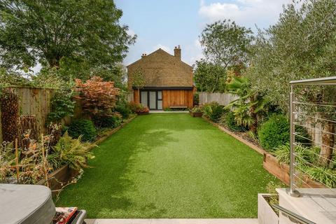 79 Durham Road, London, SW20 0DE