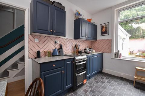 3 bedroom terraced house for sale, St. Marys Road, Hastings