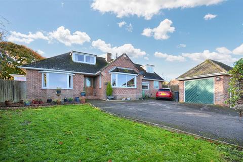 6 bedroom chalet for sale, Grove Lane, Stalbridge, Sturminster Newton