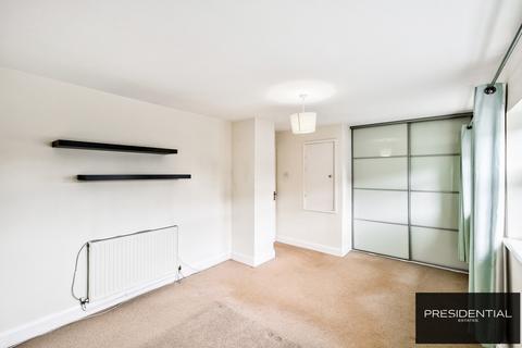 89 The Broadway, Loughton, IG10 3SP