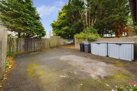 9 Constitution Lane, Aberdeen, AB24 5HF
