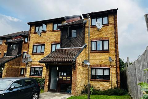 undefined, Veronica Gardens, London SW16