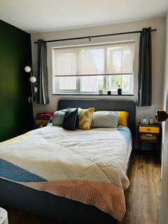 undefined, Veronica Gardens, London SW16