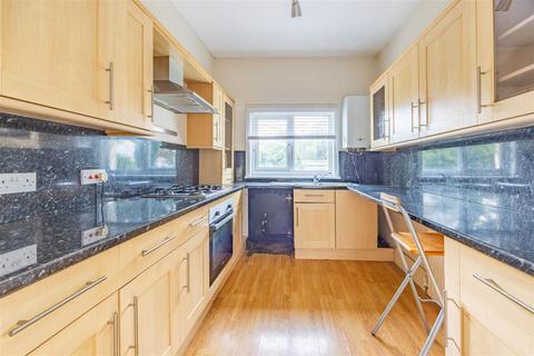 2 bedroom apartment for sale, BRITANNIA ROAD, Westcliff-On-Sea