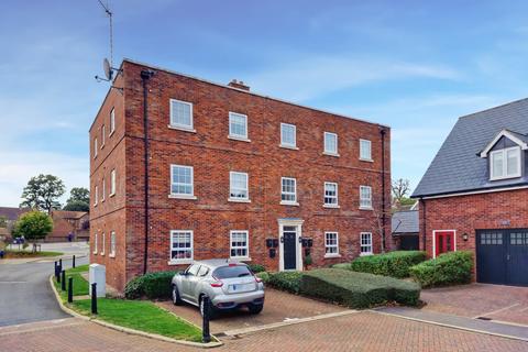 2 bedroom apartment for sale, Colston Rise, Ampthill, Bedfordshire, MK45