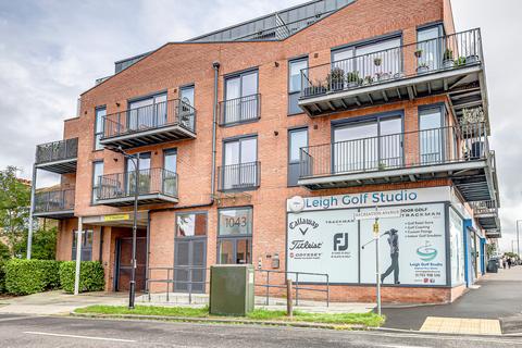 2 bedroom apartment for sale, London Road, Leigh-on-sea, SS9