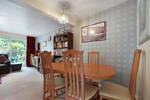 2 Brent Close, Chatham, ME5 0TG