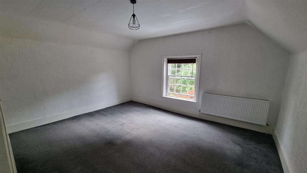 Double Bedroom 2.jpg
