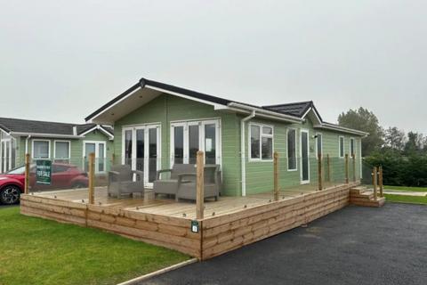 3 bedroom static caravan for sale, Meadows Retreat Lodge Park