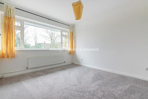 11 Thornton Dene, Beckenham, BR3 3ND