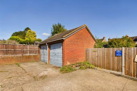 1 bedroom maisonette for sale, Puller Road, Boxmoor