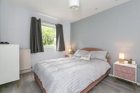 3 bedroom terraced house for sale, Bowens Wood, Forestdale, CROYDON, Surrey, CR0