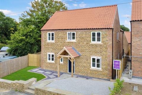 4 bedroom detached house for sale, Belvoir Lane, Woolsthorpe, Grantham