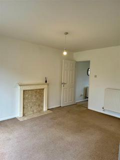 2 bedroom terraced house to rent, Winsbury Way, Bristol BS32