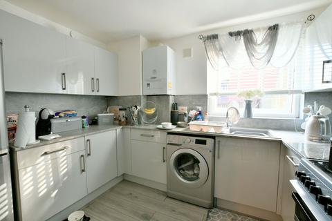 2 bedroom apartment for sale, Mount Pleasant Gardens, Gateshead
