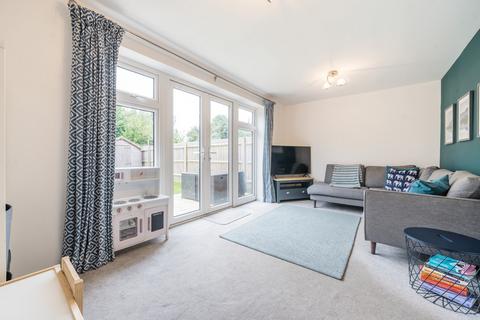 3 bedroom terraced house for sale, Morris Close, Wokingham RG41