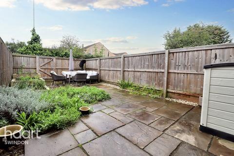 60 Castle Dore, Freshbrook, Swindon, SN5 8PH