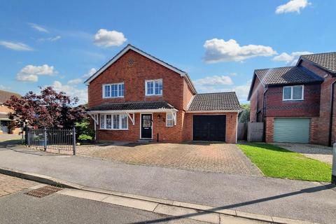 4 bedroom detached house for sale, Harlequin Drive, Spalding