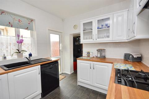 2 bedroom terraced house for sale, Eshton Road, Eastbourne