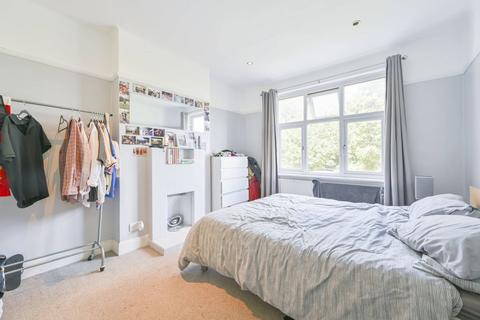 4 bedroom house to rent, Broadwater Road, Tooting Broadway, London, SW17