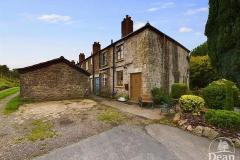 1 bedroom end of terrace house for sale, New Road, Lydney GL15