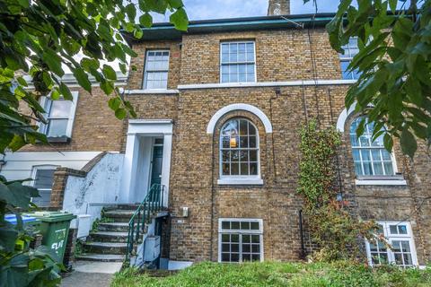 1 bedroom flat for sale, Shooters Hill Road, Blackheath