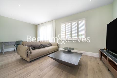 3 bedroom semi-detached house to rent, Trento Mews, Barnet EN4